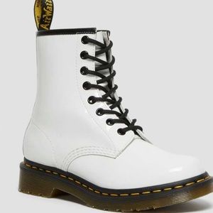 Dr Martens Boots White